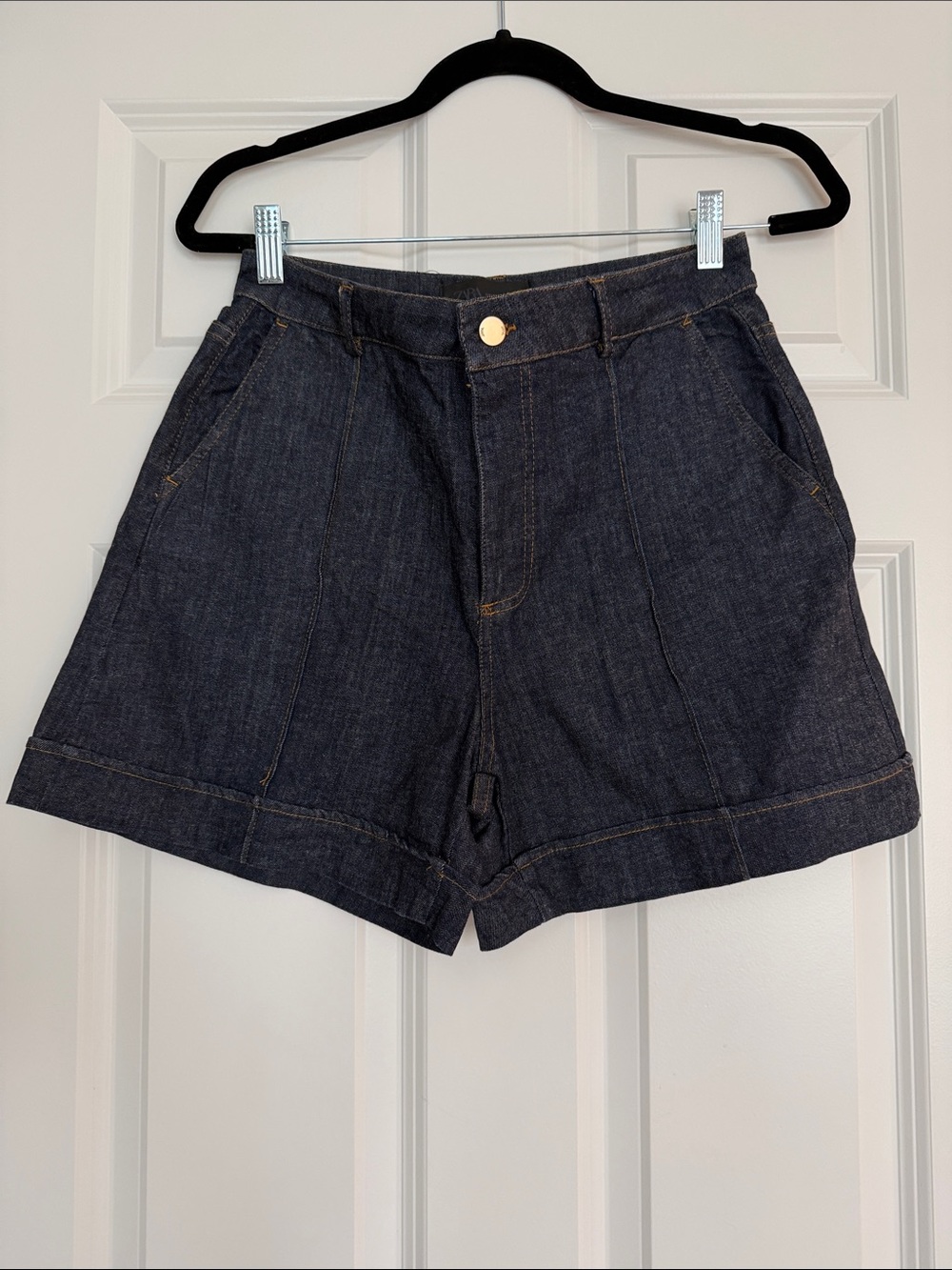 ZARA Women’s High-Rise Dark Wash Denim Shorts